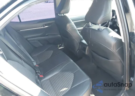 2021 Toyota Camry Se z USA, uszkodzony, nr VIN 4T1G11AK8MU560960